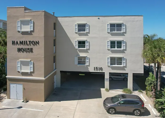 Hamilton House 307 Apartment